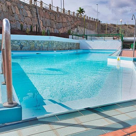 Malibu 2 Apartamento Con Aire Acondicionado, Campo De Tennis Y Piscina Con Solarium Puerto Rico  Eksteriør billede