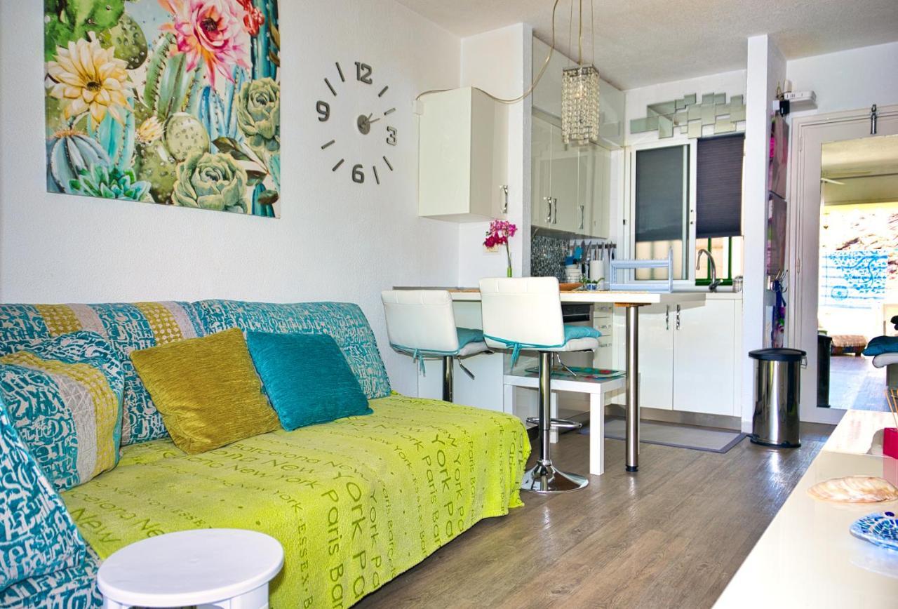 Malibu 2 Apartamento Con Aire Acondicionado, Campo De Tennis Y Piscina Con Solarium Puerto Rico  Eksteriør billede